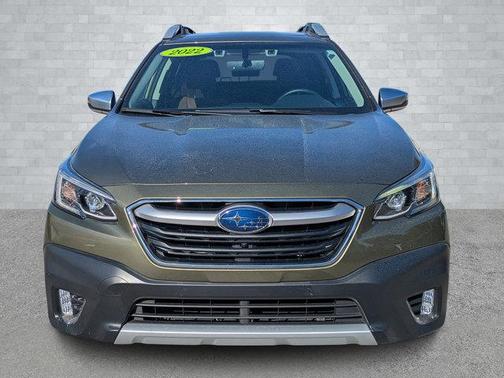 2022 Subaru Outback Touring XT