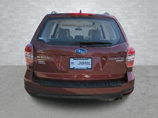 2016 Subaru Forester 2.5i