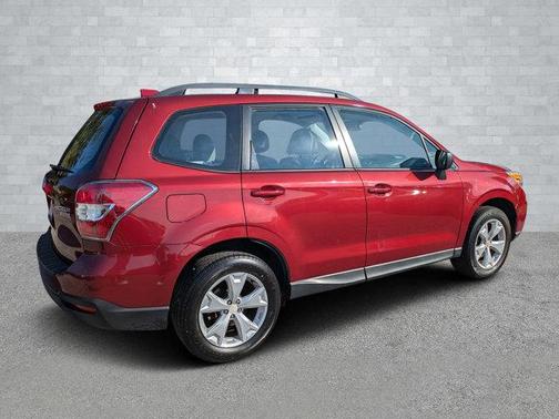 2016 Subaru Forester 2.5i