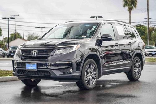 Crystal Black Pearl 2022 Honda Pilot AWD Sport