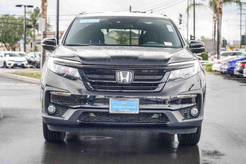 Crystal Black Pearl 2022 Honda Pilot AWD Sport
