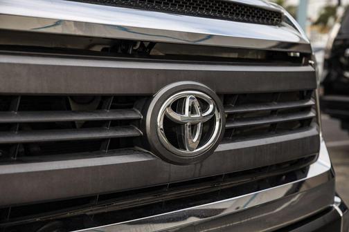 2015 Toyota Tundra SR5