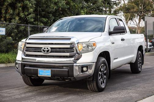 2015 Toyota Tundra SR5