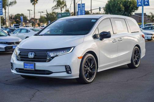 2023 Honda Odyssey Sport