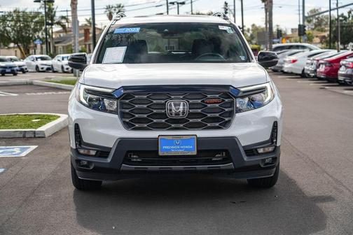 2023 Honda Passport AWD TrailSport