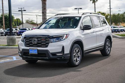 2023 Honda Passport AWD TrailSport