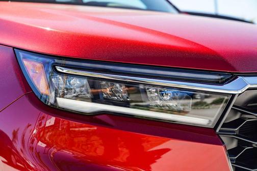 2025 Honda Pilot Touring 8-Passenger