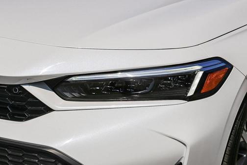 Platinum White Pearl 2026 Honda Civic Hybrid Sport Touring