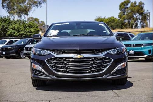 2022 Chevrolet Malibu FWD LT