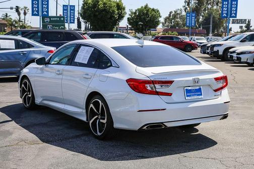 Platinum White Pearl 2019 Honda Accord Sport