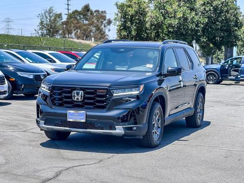 2025 Honda Pilot TrailSport