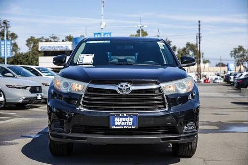 2016 Toyota Highlander LE
