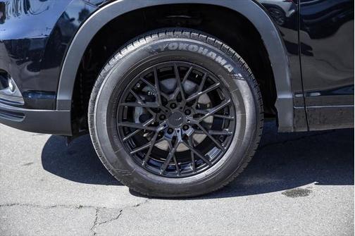 2016 Toyota Highlander LE