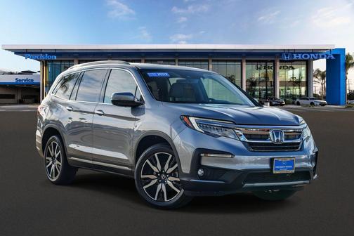 2022 Honda Pilot Touring 8-Passenger