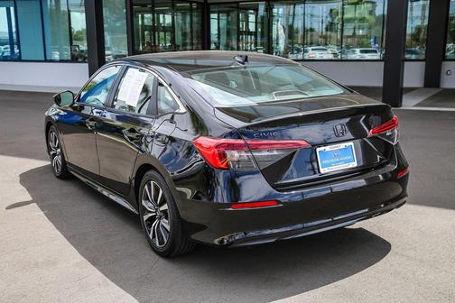 Crystal Black Pearl 2024 Honda Civic EX