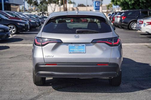 Solar Silver Metallic 2027 Honda HR-V LX
