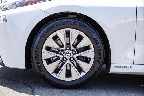 2023 Toyota Mirai Base