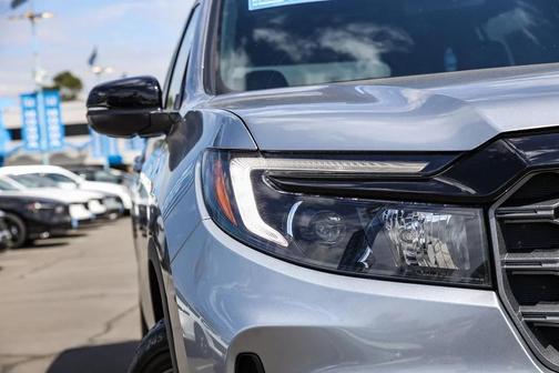Lunar Silver Metallic 2023 Honda Passport AWD TrailSport