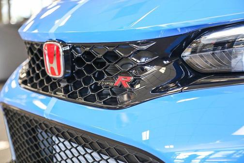 2025 Honda Civic Type R Base