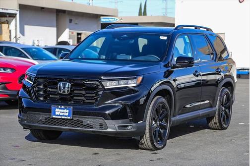 2025 Honda Pilot Black Edition