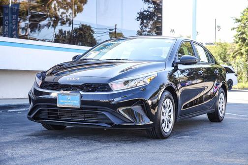 2023 Kia Forte LX