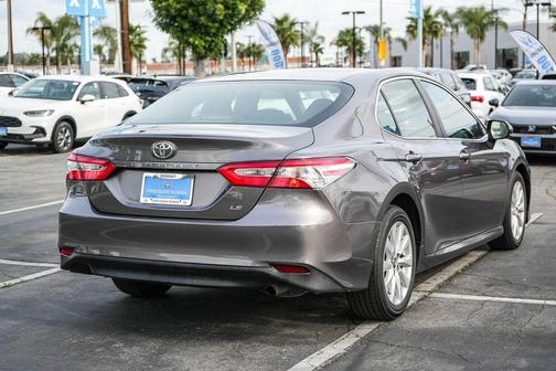 2018 Toyota Camry LE