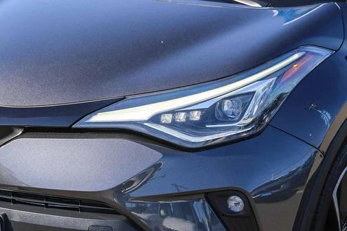 Magnetic Gray Metallic 2022 Toyota C-HR Limited