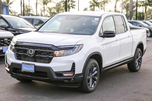 Platinum White Pearl 2026 Honda Ridgeline Sport