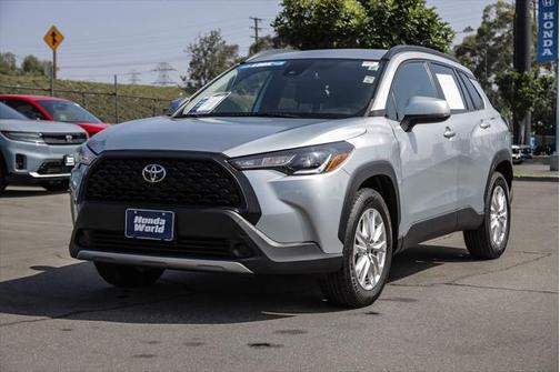 2022 Toyota Corolla Cross LE