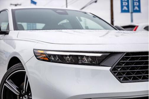 2025 Honda Accord Hybrid Base