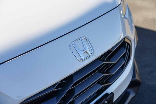 2026 Honda HR-V 2WD Sport