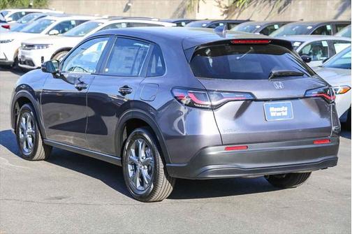2026 Honda HR-V LX