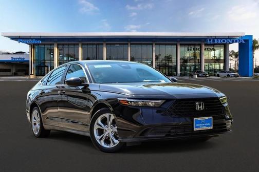 Crystal Black Pearl 2024 Honda Accord LX 1.5T