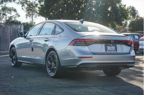 2025 Honda Accord Sport SE 1.5T
