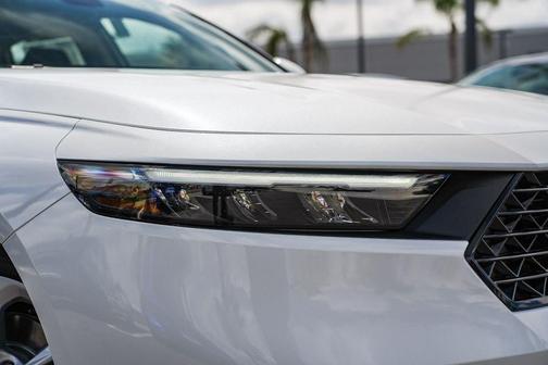 Platinum White Pearl 2026 Honda Accord LX 1.5T