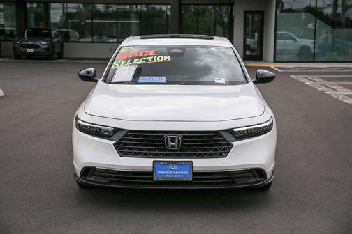 Platinum White Pearl 2023 Honda Accord Hybrid Sport