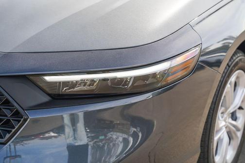 2025 Honda Accord LX 1.5T