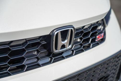 Platinum White Pearl 2026 Honda Civic Si Base