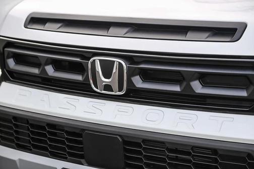 Platinum White Pearl 2026 Honda Passport AWD RTL