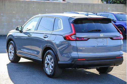 2026 Honda CR-V LX 2WD