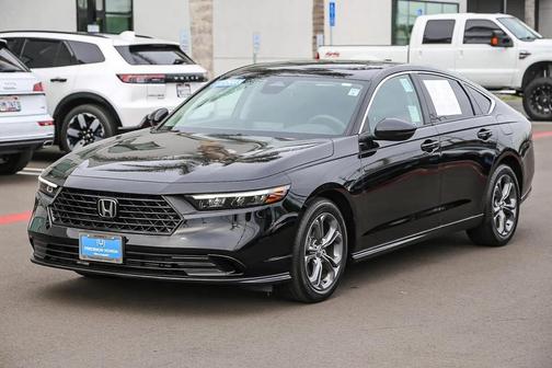 Crystal Black Pearl 2023 Honda Accord EX 1.5T
