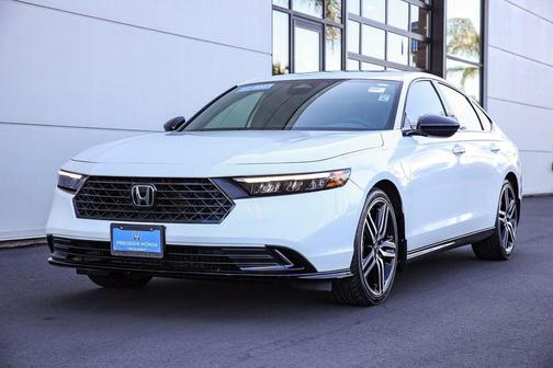 2023 Honda Accord Hybrid Sport-L