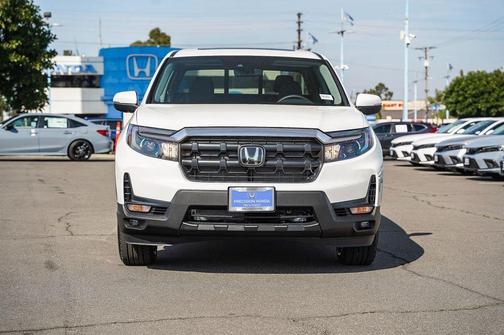 Platinum White Pearl 2026 Honda Ridgeline RTL