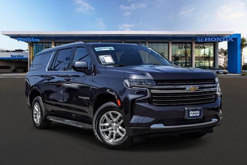 2023 Chevrolet Suburban LT