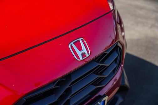 2026 Honda HR-V 2WD Sport