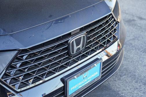 Crystal Black Pearl 2026 Honda Accord Hybrid Sport