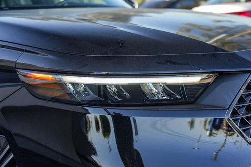 Crystal Black Pearl 2026 Honda Accord Hybrid Sport