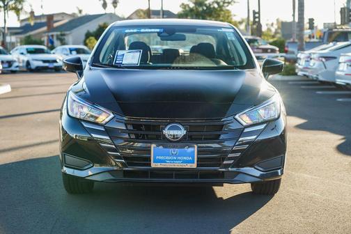 2023 Nissan Versa 1.6 SV