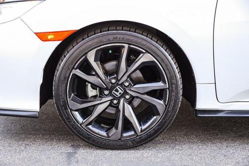 2018 Honda Civic Sport Touring