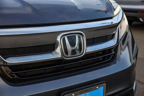 2020 Honda Pilot Touring 8-Passenger